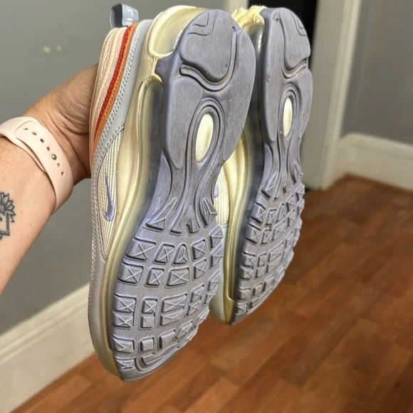 Nike US 7.5 Airmax 97s - Picture 4 of 6